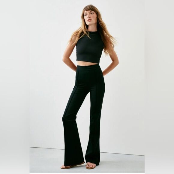 SPANX Hi Rise Flare Pants in Classic Black NWT 1X - Picture 1 of 13